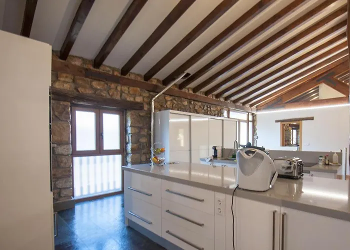 Cantabria Collection - Excepcional Cerca De Cabarceno Pamanes